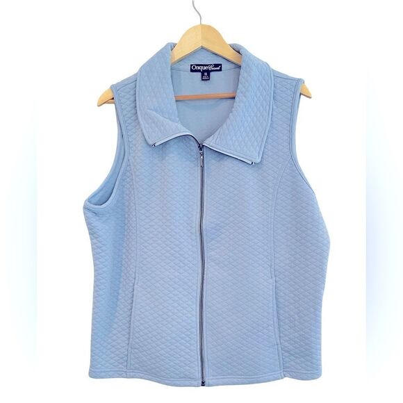 Light Blue Quilted Vest - Picture 3 of 8